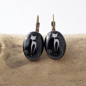 Cat earrings 18 x 13 mm cabochon black vintage
