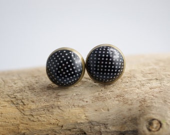 Studs polka dots / points 10 mm noir blanc cabochon bijoux