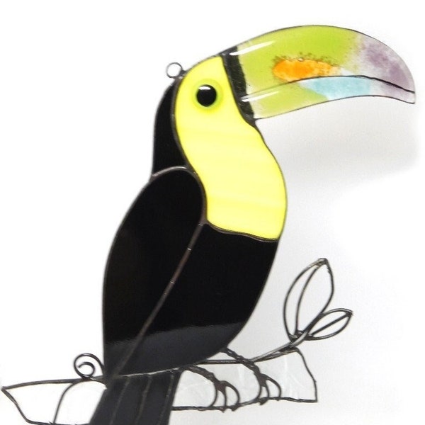 Rainbow Toucan - Stained glass - Tukan.