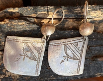 Exceptional earrings, earrings, the Touareg made of silver with engravings