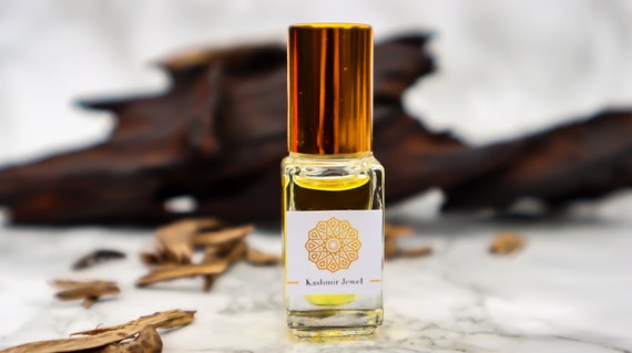 Cambodian Oud Perfume Oil Concentrated Agar Wood Essential Oil