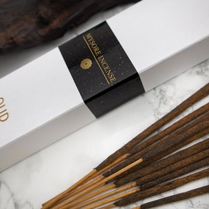 Mysore Agarwood Incense Sticks Bakhoor Agarbatti Natural Oud Sandalwood Musk Earthy Woodsy Warm Creamy Scent Hand Rolled Arabic Incense