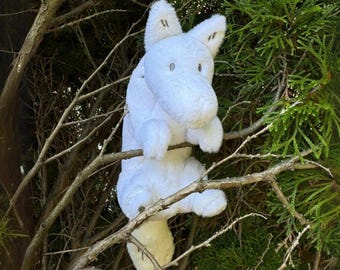 Anxiety Wolf Plush: Small Emotional Support Stuffed Animal Toy with Keychain