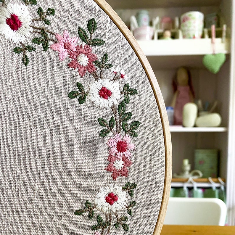 STICKDATEI Blumen Kranz SOFORT DOWNLOAD machine embroidery flower wreath instant download embroidery design imagem 6