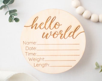 Houten Hello World-aankondigingsbord voor baby: pasgeboren fotorekwisiet