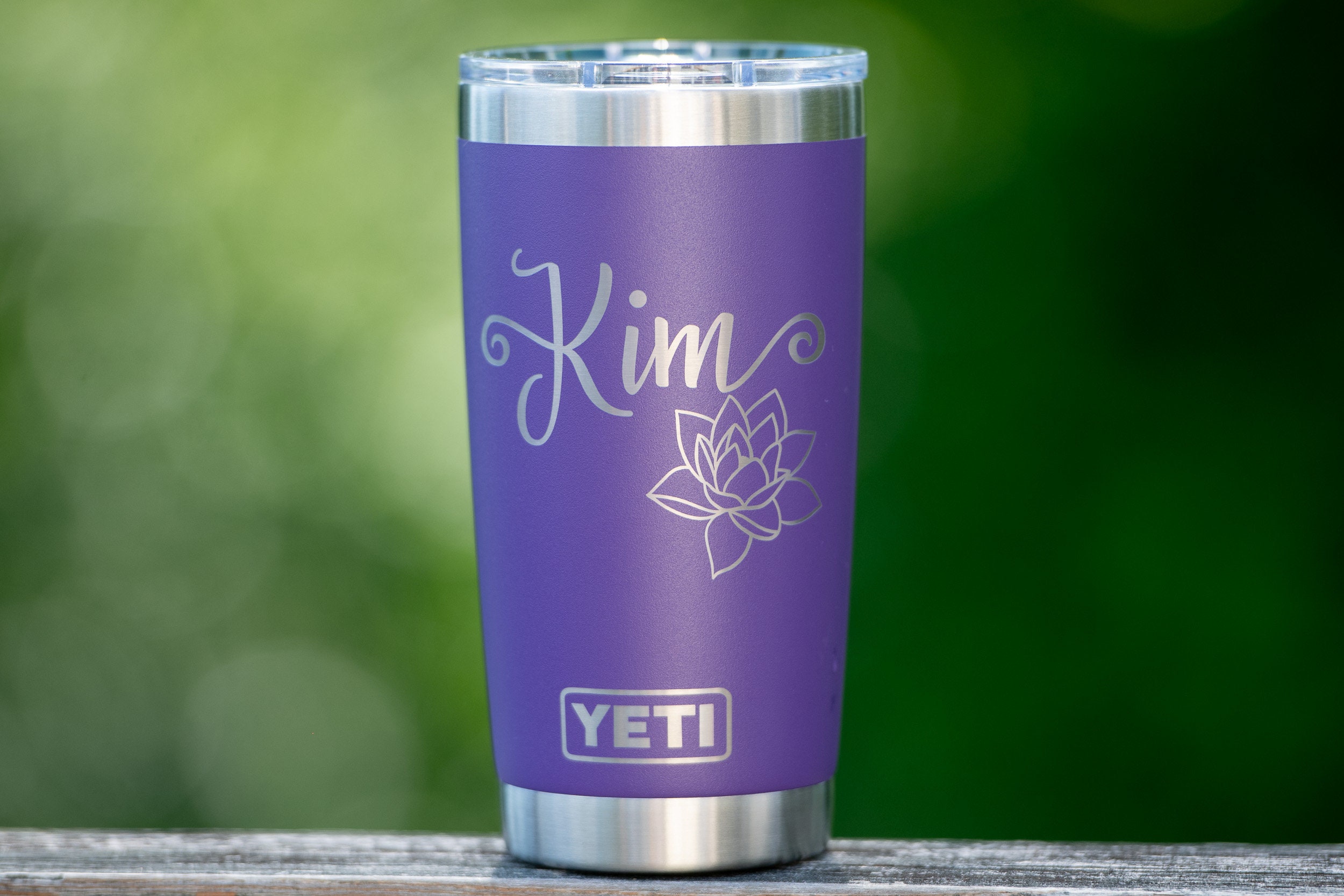 Yeti personalizado con nombre, maestro regalo Yeti con flor de