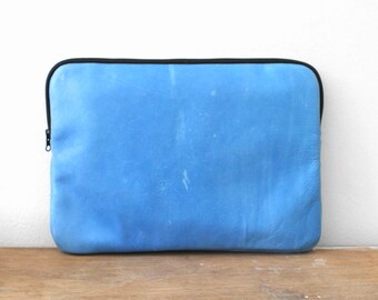 URBANITA – Funda para portátil en piel natural 13" PARA el Macbook pro cuero espectacular azul claro VINTAGE regalo mujer ordenador tablet