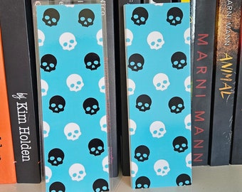 Skull Bookmark, Reading Gift for Her, Laminated Bookmark, Page Keeper, Page Marker, Reader Accessories, Bookish Merch, Bibliophile Gift