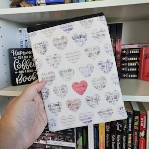 図書館カードブックスリーブ、読書好きへのギフト、Kindle スリーブ、ペーパーバックプロテクター、書籍グッズ、司書へのギフト、新学期、書籍保護