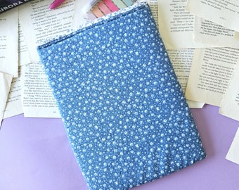 Floral Book Sleeve, Bibliophile Gift, Padded Book Cover, Bookish Merch, Teacher Gift Ideas, Reading Gift for Her, Paperback Sleeve, Reader