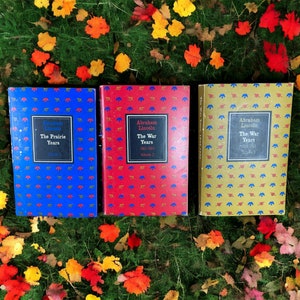 1965 Carl Sandburg Abraham Lincoln Biography: Prairie Years & War Years Paperback Set