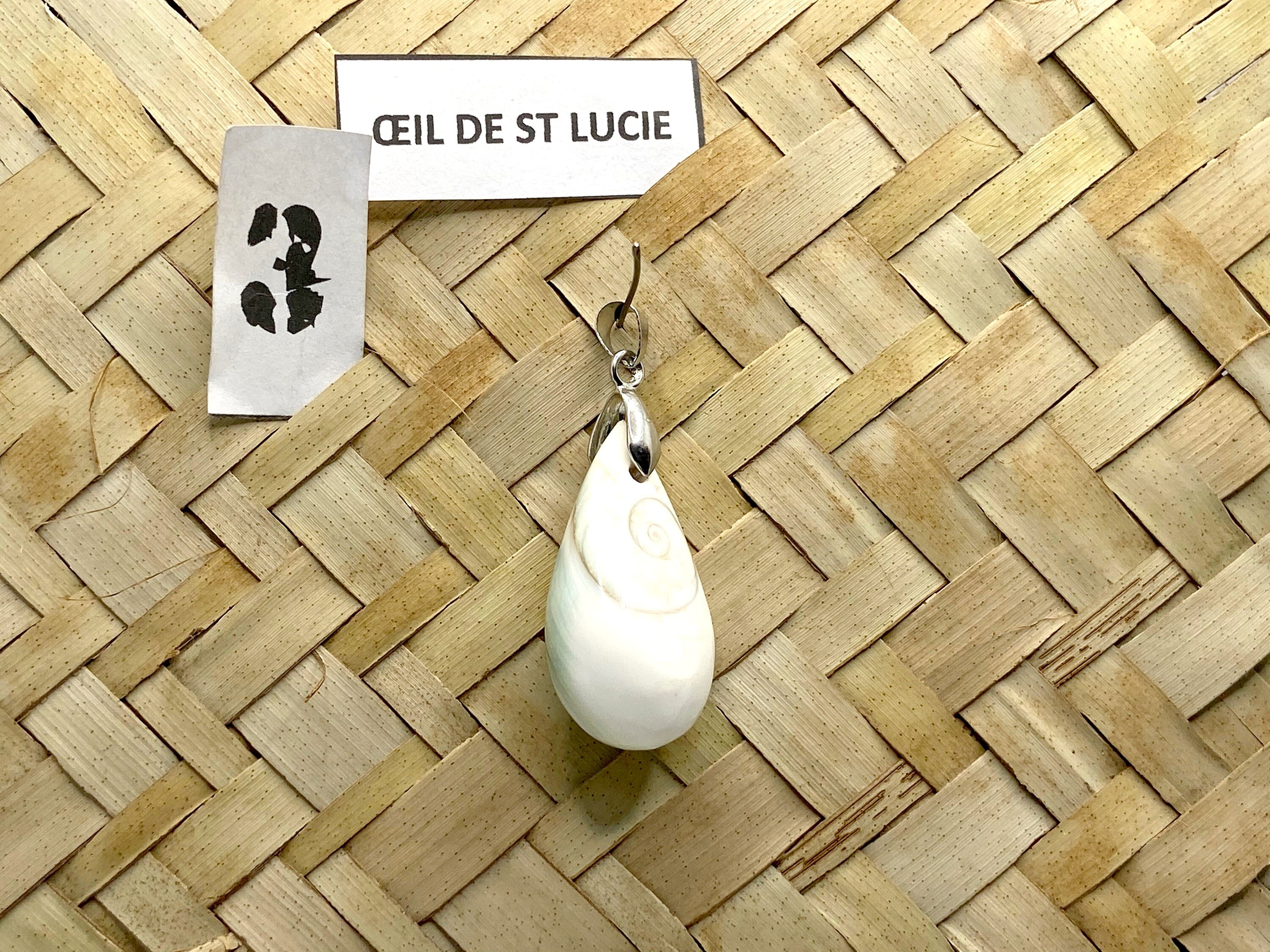 Pendant Goute œil De Ste Lucie Etsy