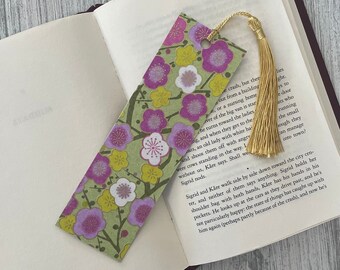 Japanese Floral Bookmark, Thick Sturdy High Quality Decoupage Bookmark Gift for Best Friend Reader, Floral Prints, Gold Tassel, Chiyogami