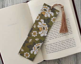 Reversible Floral Bookmark with Tassel