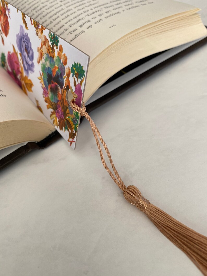 Victorian Art Floral Bookmark, Vintage Floral Bookmark White with Tassel, Cute Bookstagrammer Props, Bookmarks with Tassels, Sparkmarks image 3