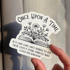 Throne of Glass Quote Sticker, Aelin Galathynius Sticker, Sarah J Maas Sticker, Bookish Decal, Romantasy Decal, Gift for Book Lovers
