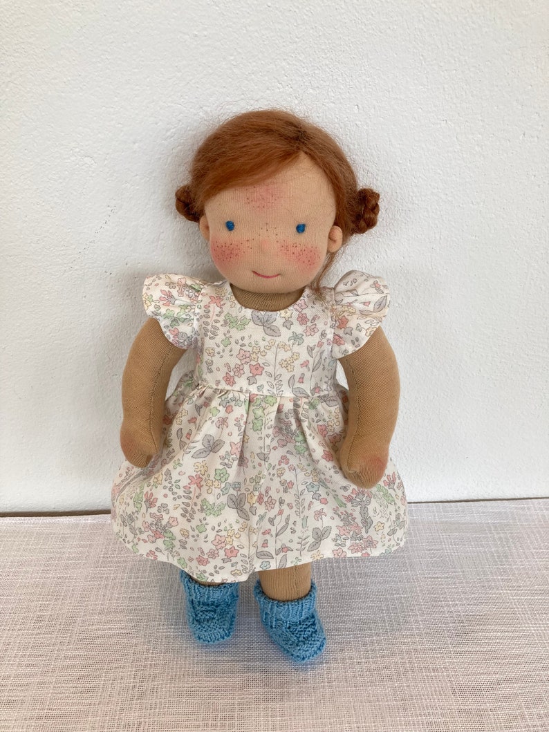 CHIARA Puppe 33 cm 13 Waldorfpuppe, Puppe auf Bestellung, hellbraune lange Mohair Haare, blaue Augen, Gliederpuppe, Montessori Lernpuppe Bild 2