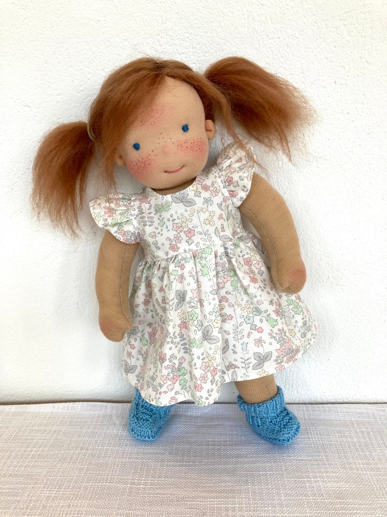 CHIARA Puppe 33 cm 13 Waldorfpuppe, Puppe auf Bestellung, hellbraune lange Mohair Haare, blaue Augen, Gliederpuppe, Montessori Lernpuppe Bild 5