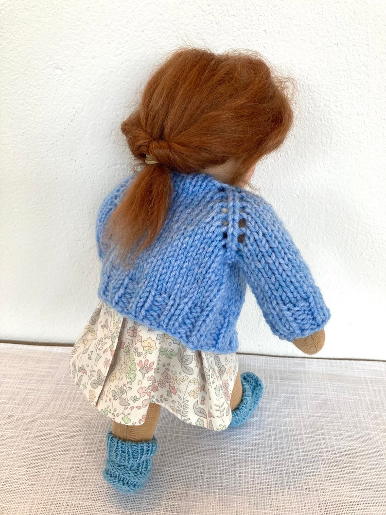 CHIARA Puppe 33 cm 13 Waldorfpuppe, Puppe auf Bestellung, hellbraune lange Mohair Haare, blaue Augen, Gliederpuppe, Montessori Lernpuppe Bild 7