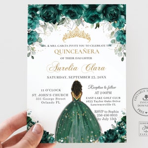 Invitation Quinceañera florale vert émeraude imprimable, TÉLÉCHARGEMENT INSTANTANÉ, Peau brune Mis Quince 15 Anos Anniversaire Invite Modèle modifiable QC9