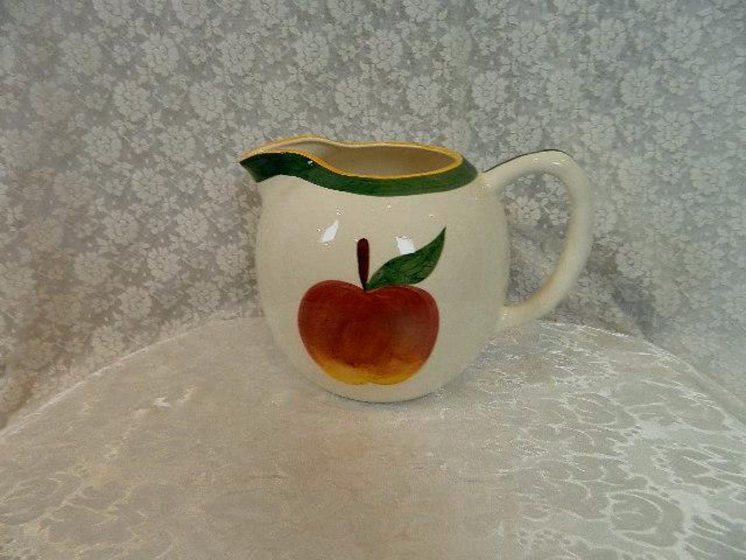 Vintage Ceramic Apple Pitcher – Asia Master Group | Farmhouse Kitchen ...