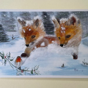 Animaux mignons. Renards. Fête des mères. Renardeaux. Pâques. Anniversaire des mamans. Renards dans la neige.