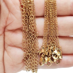 Bulk 100pcs pcs Gold Plated Stainless Steel 1.6mm Dainty Flat Cable Link Chain Blank Necklace Lobster Clasp 45/50cm Optional 5cm extension