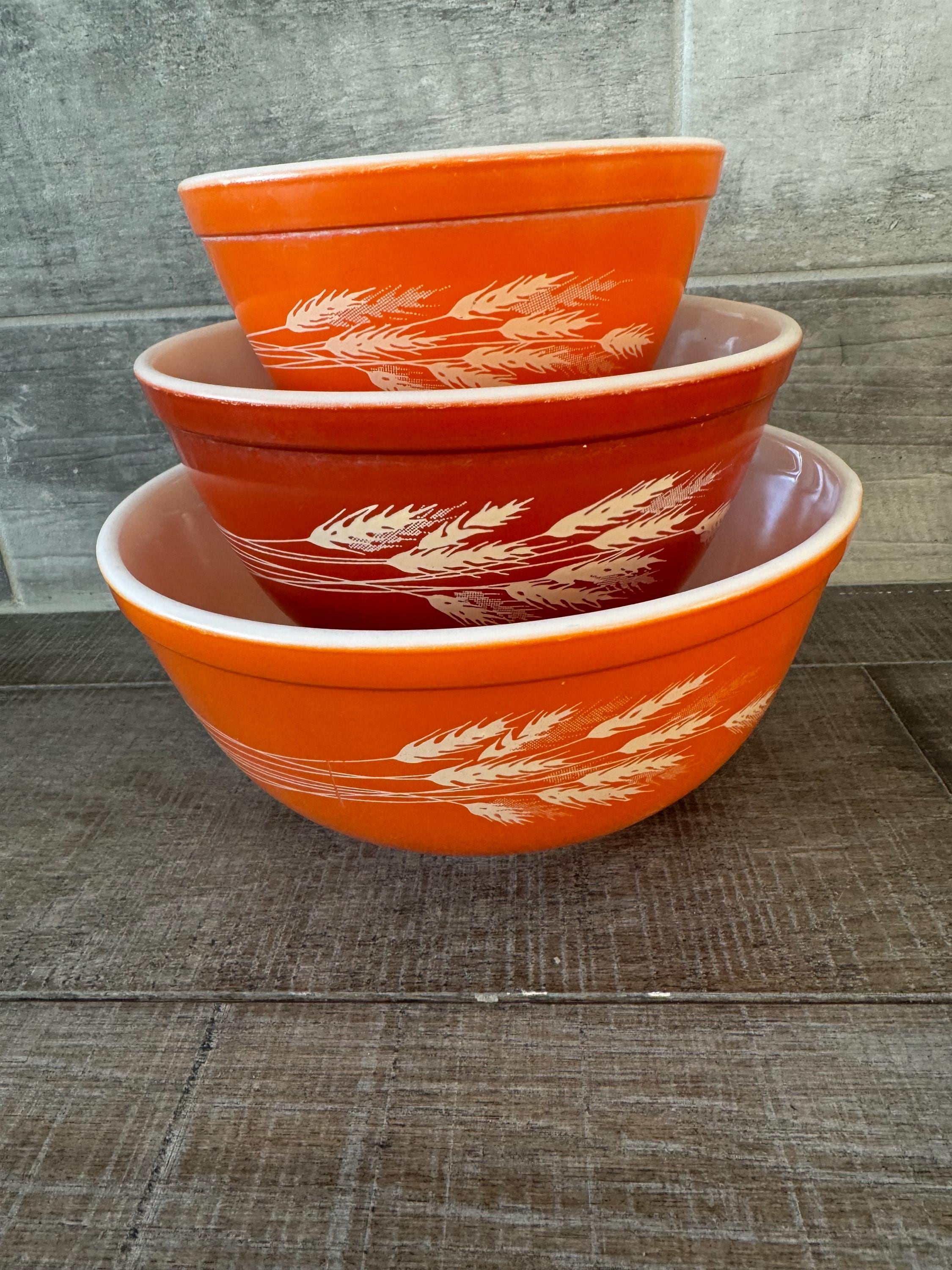 Vintage Pyrex Autumn Harvest Wheat Nesting Bowls 401, 402,403