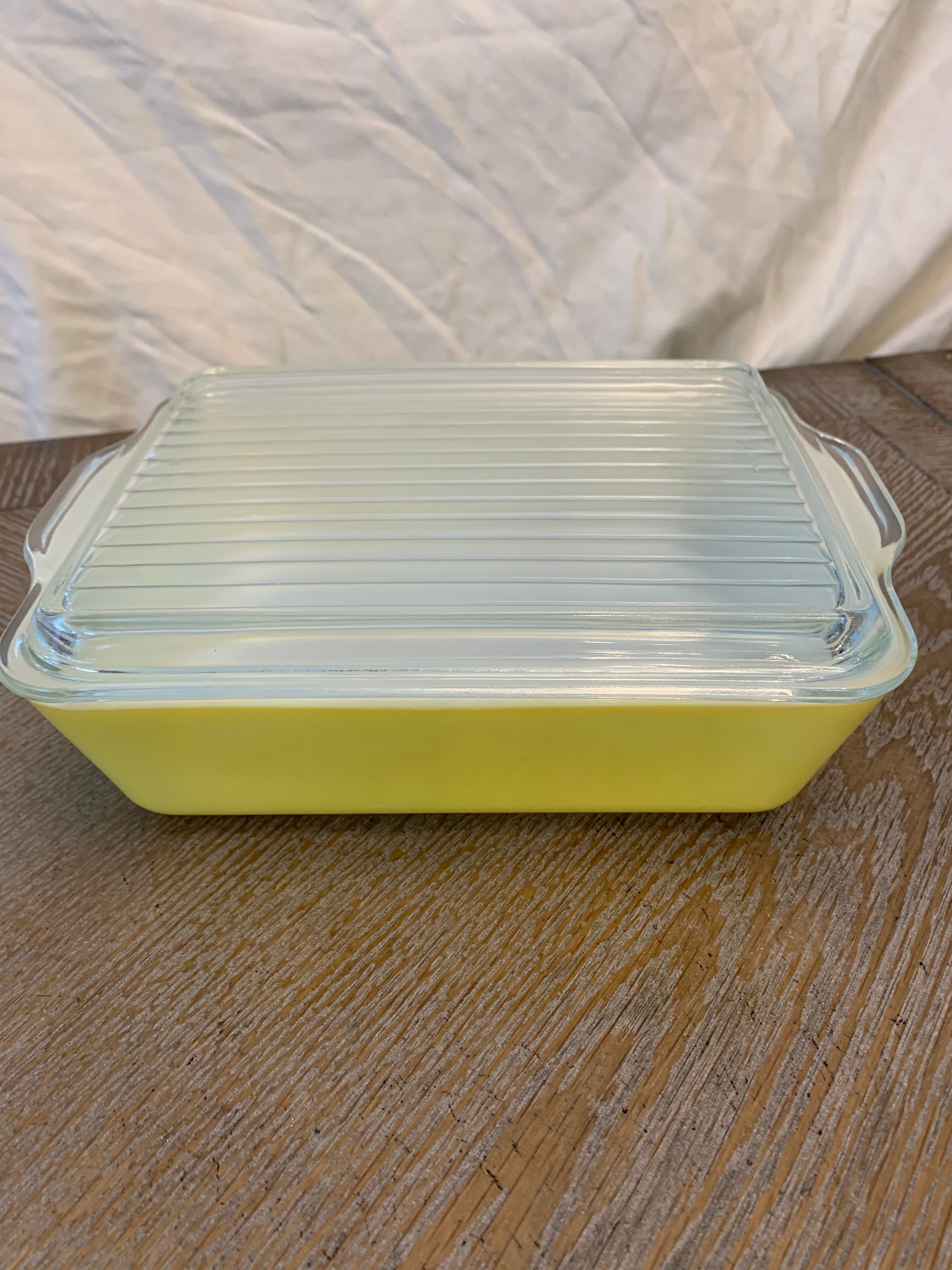Rectangular Vintage Pyrex Vintage Pyrex Yellow Rectangular Dish-1 1/2 Qt.with Lid - Etsy