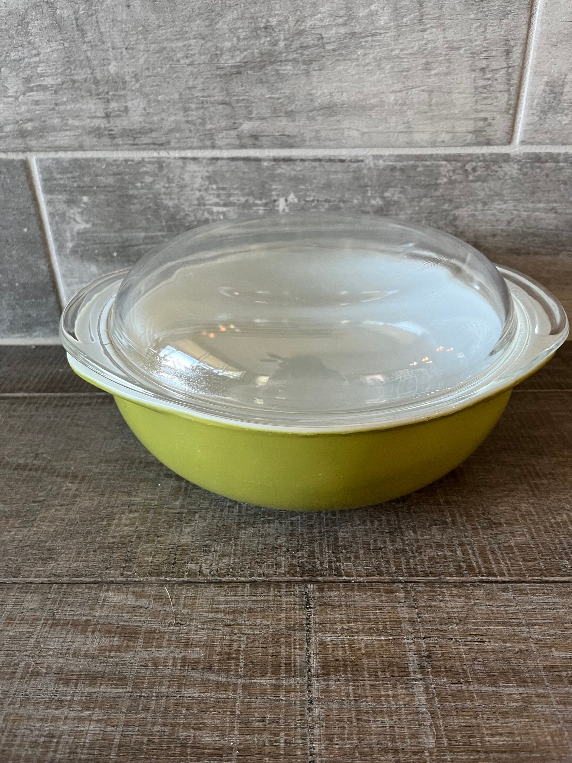 Green Vintage Pyrex Bakeware Vintage Pyrex Quart Avocado Green