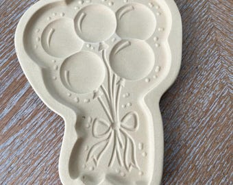 Pampered Chef Celebration Balloons STONEWARE mold 1991 6.5”X 5”  Made In USA