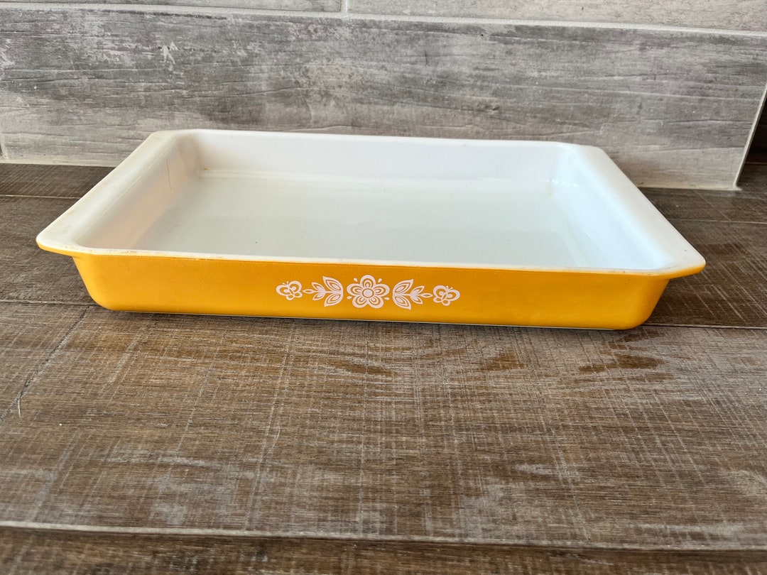 Vintage Pyrex Lasagna Pan Baking Dish 933 Butterfly Gold 1972 13.5X9 Etsy