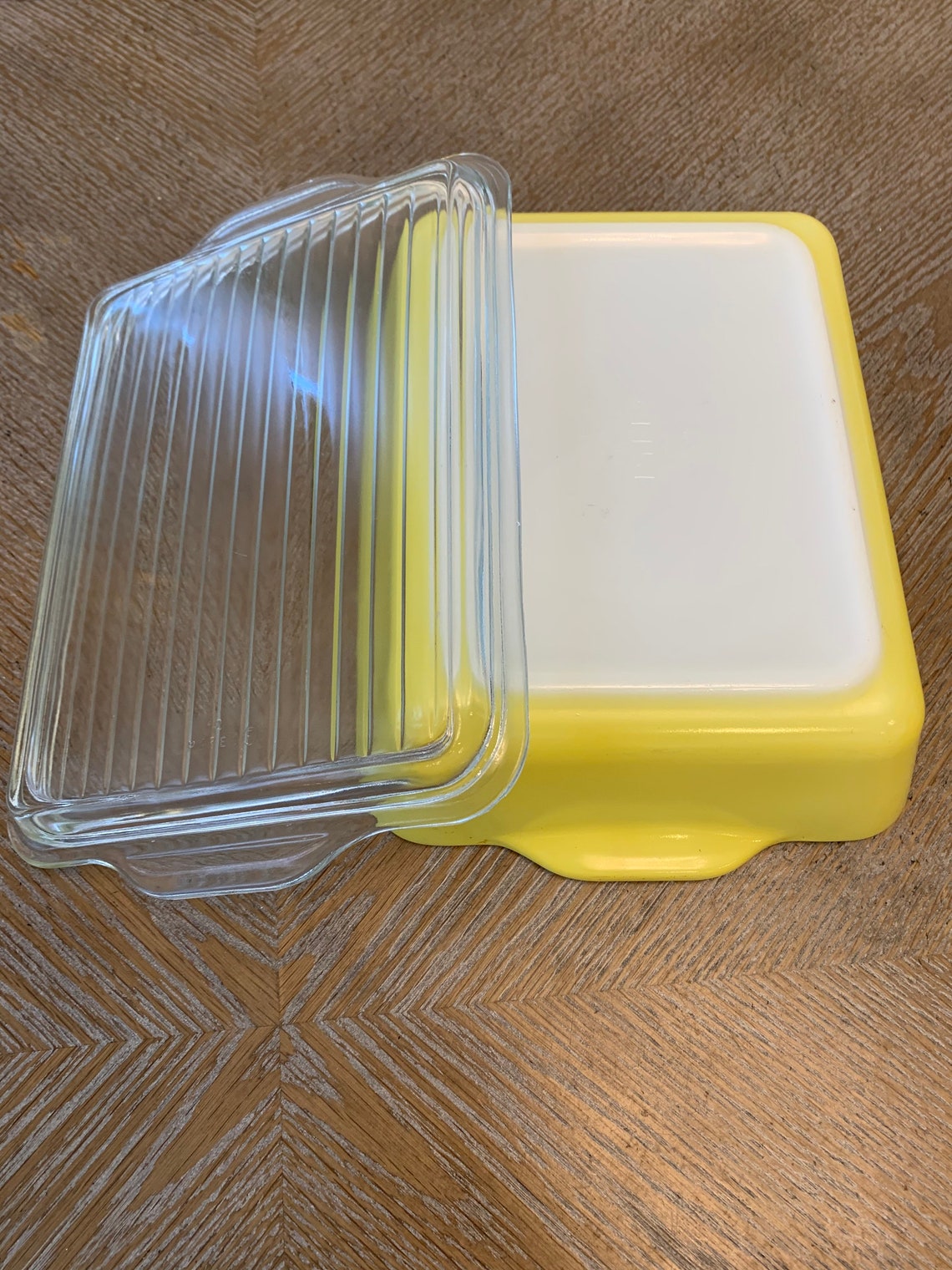 Rectangular Vintage Pyrex Vintage Pyrex Yellow Rectangular Dish-1 1/2 Qt.with Lid - Etsy