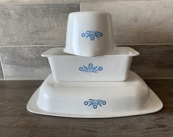 Vintage Corning Ware Blue Cornflower 3 pcs lasagna dish , loaf pan measuring cup
