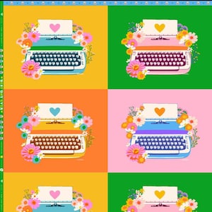 Könnte beinhalten: Ein farbenfrohes Muster mit Vintage-Schreibmaschinen, die von Blumen umgeben sind. Jede Schreibmaschine hat ein anderes Farbschema, mit Herzen auf dem Papier. Der Hintergrund ist in Quadrate aus Gelb, Grün, Orange und Rosa unterteilt.