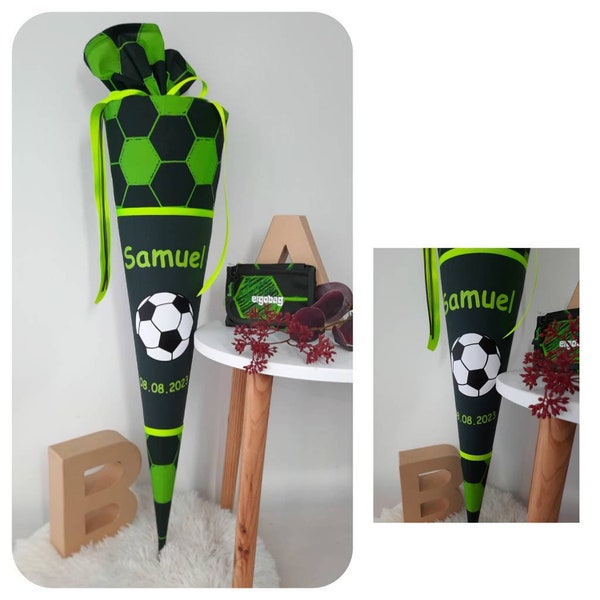 Fußball Schultüte grün mit Wunschnamen Volltreffbär