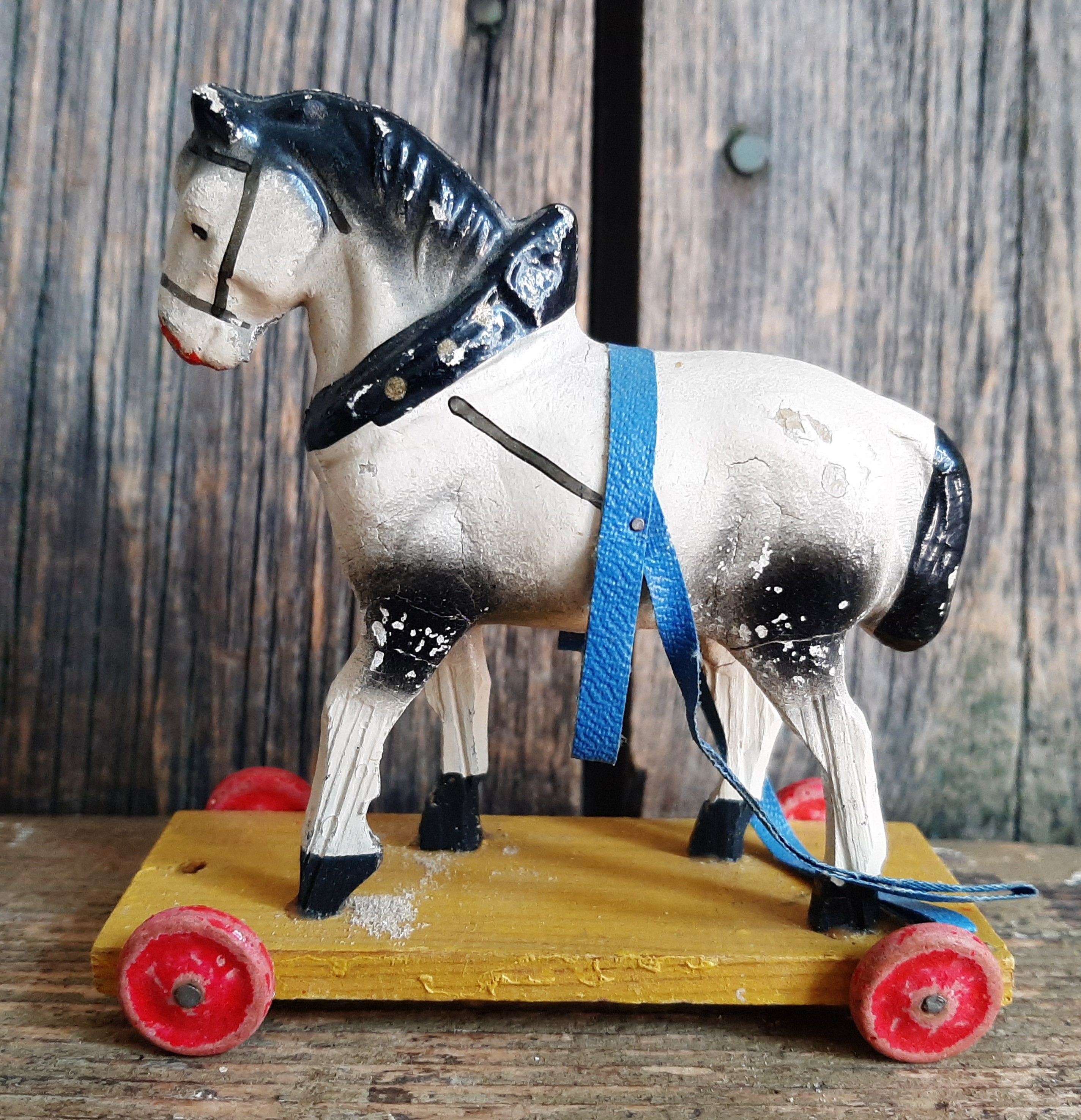 レア！アンティーク＆小さな馬*おもちゃの馬*車輪付き木馬*引き馬