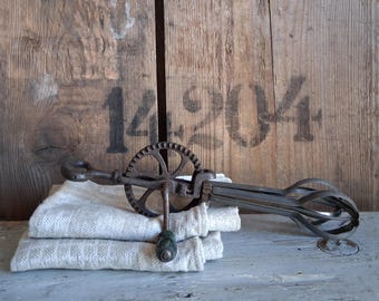 RAR ! antiker Schneebesen* Radschneeschläger*Küchenrührer* Handrührgerät*Handmixer