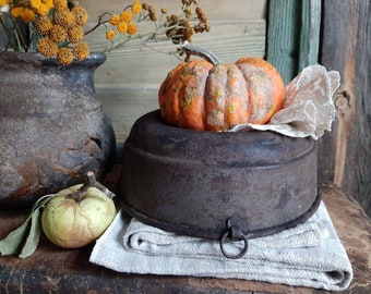 RARO! teglia antica e molto piccola cosiddetta Gothaer Kranz*Gugelhupfform*torta*teglia per torta...utensile da cucina*utensile da forno