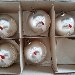 Rar! 5 Antique LAUSCHA Christmas Balls*antique german Christmas Ornament*antique Christmas tree balls.. antique Christmas & Farmhouse Deco