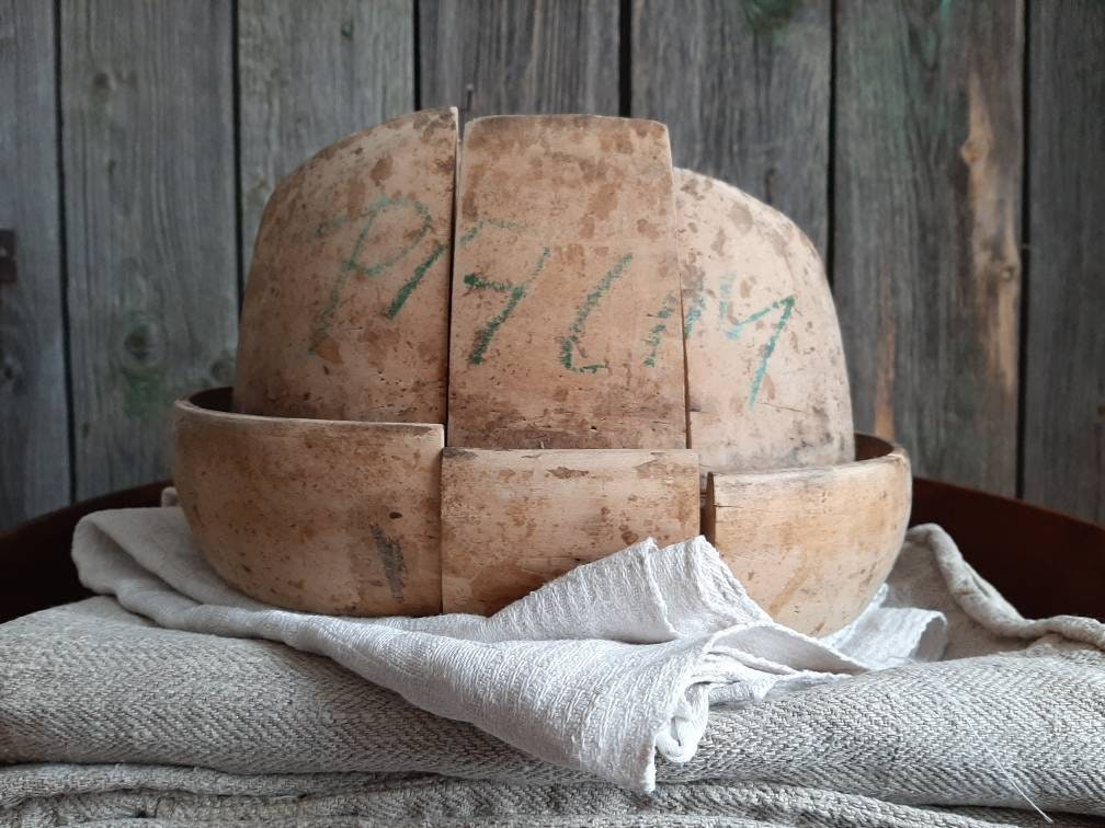 RARE! antique & absolutely rare HAT SHAPE*MEN'S HAT SHAPE*Hat shape made of wood from the hatter*Hatmaker shape