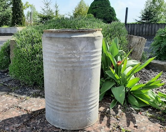 VASO DE ZINC antiguo*BARRIL DE ZINK*maceta de zinc antigua como maceta*maceta*recipiente decorativo... artículos de zinc antiguos*decoración de jardín*decoración de granja