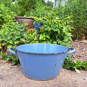 RARE! Antique blue enamel bowl*kitchen bowl*farmer&#39;s bowl*wash bowl for planting...planter*plant bowl