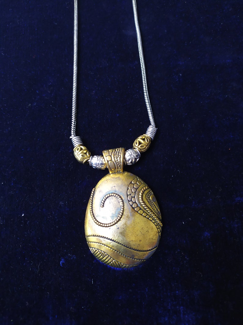 brass chain pendant,attractive chain pendant,love gift Chain pendant,gold plated antique pendant with chain,antique jewelery,brass pendant