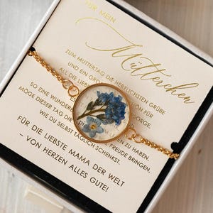 Geschenkidee zum Muttertag Geschenk für Mama – Armband mit Vergissmeinnicht-Blume in Geschenkbox mit Widmung