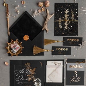 Halloween Wedding Invitations Suite, Black Invitations, Spooky Halloween Invites, Gothic Wedding Invitation Cards with Moon Phases, BMoon