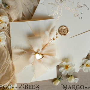 Bespoke Blush Pink Ivory Golden Wedding Invitation with rsvp, Garden Wild Flowers Wedding Invitation set Boho Invitation suite silk bow z25