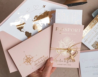 Gold-Rosa Reisepass-Hochzeitseinladung Boarding-Pass-RSVP, Flugticketanhänger, Nude Reisepass-zur-Liebe-Hochzeitseinladungen