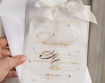 Elegant Gold Beaded Wedding Invitations Vellum Pearls Golden Invites Silk Bow Pocket Classic Invitation Suite Wedding Crads Set bespoke