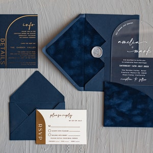 Arch Acrylic Gold Wedding Invitations, Navy Blue Wedding Invites Set Velvet Pocket, Dark Blue Elegant Acrylic Suite velvet Wedding Cards